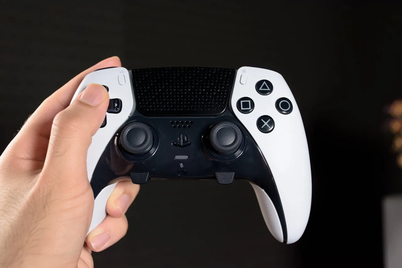 Najnowsze gry na PS5. Co jest warte uwagi?