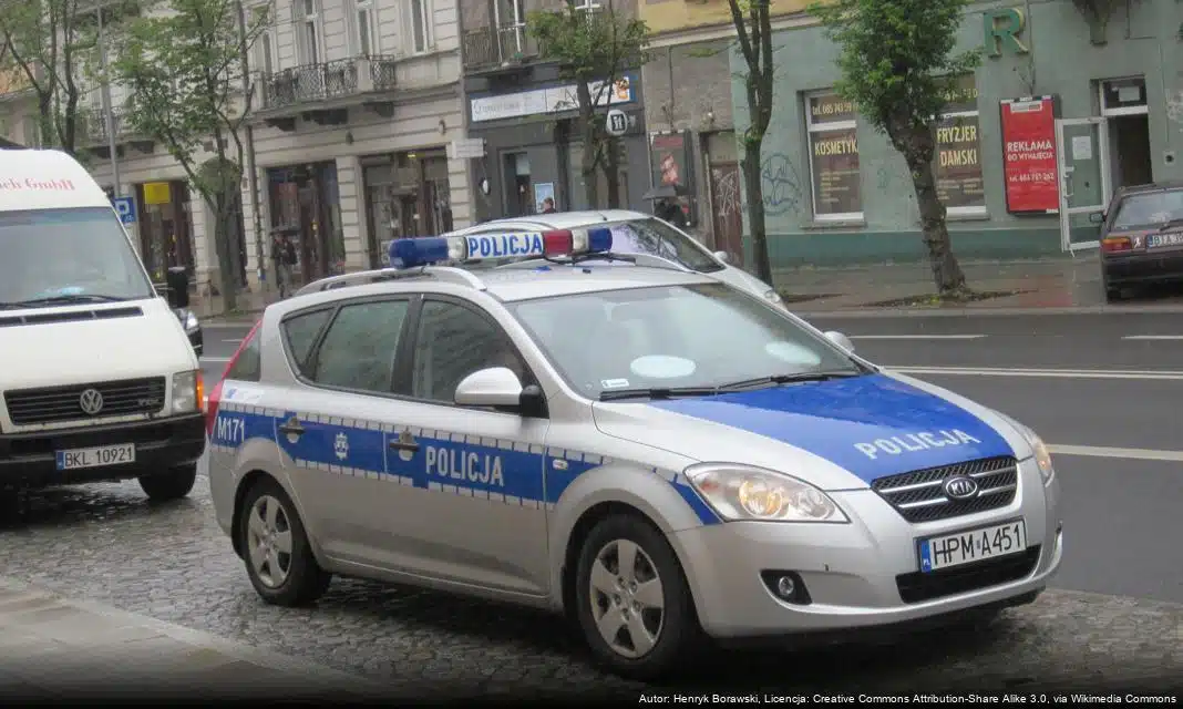 Gdańscy policjanci otrzymali pluszowe misie dla dzieci